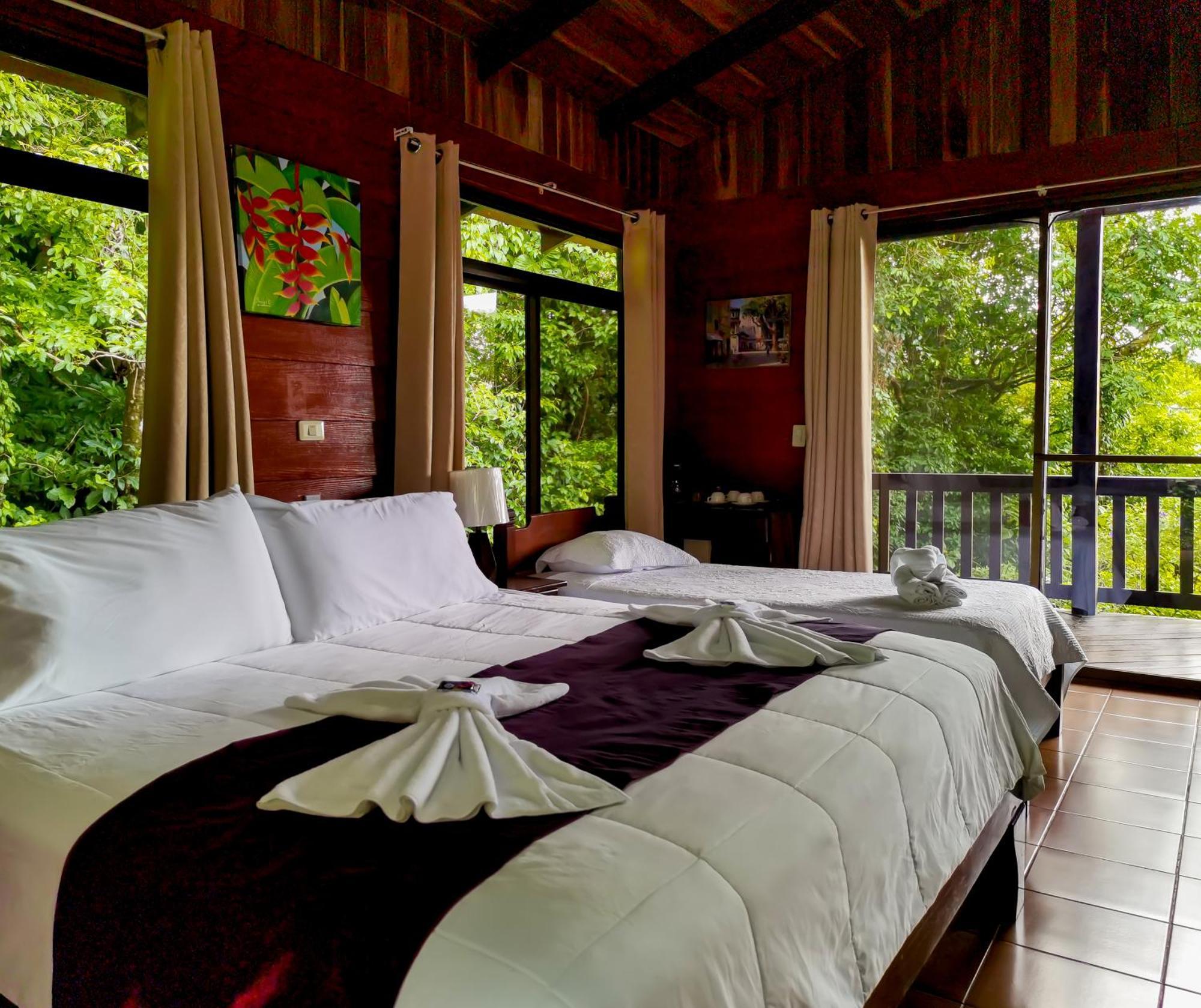 Heliconias Rainforest Lodge Bujagua Buitenkant foto