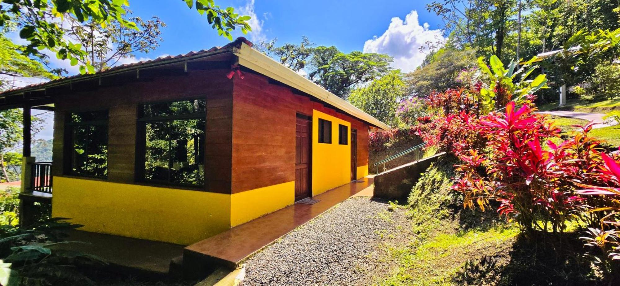 Heliconias Rainforest Lodge Bujagua Buitenkant foto
