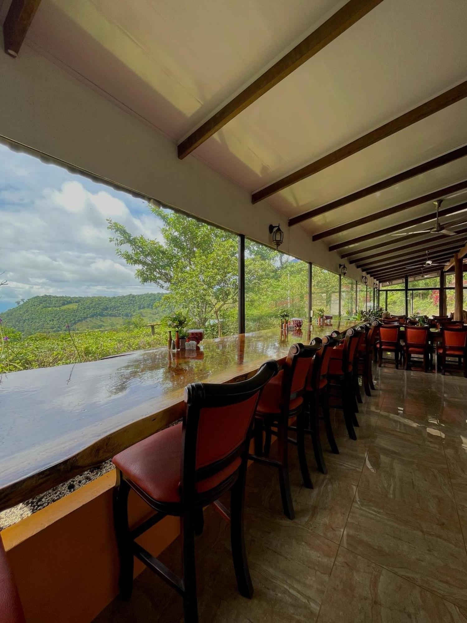 Heliconias Rainforest Lodge Bujagua Buitenkant foto