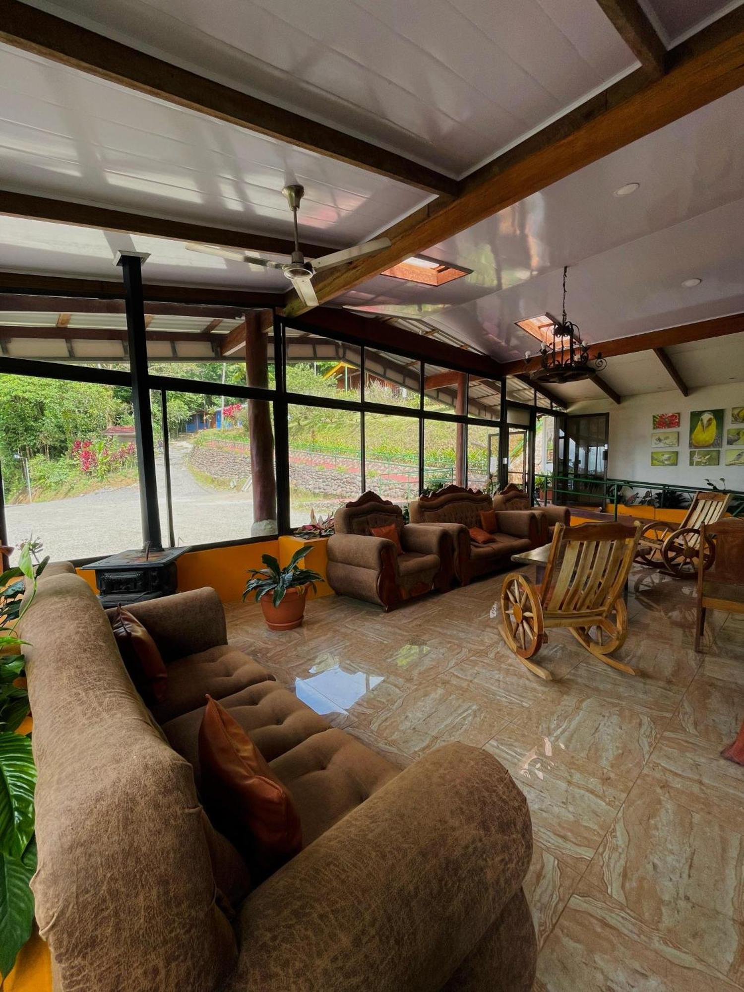 Heliconias Rainforest Lodge Bujagua Buitenkant foto